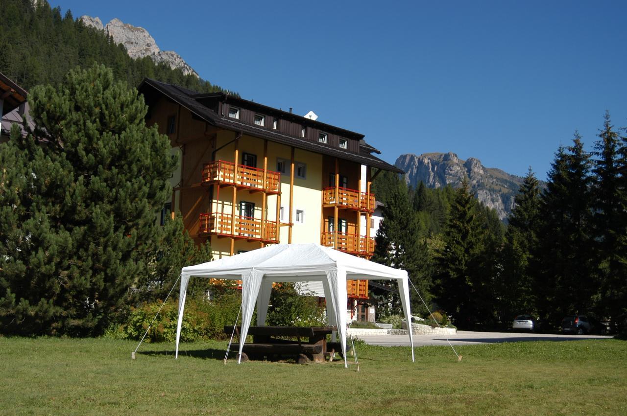 Appartamenti Residence La Roggia Pozza di Fassa Exteriér fotografie